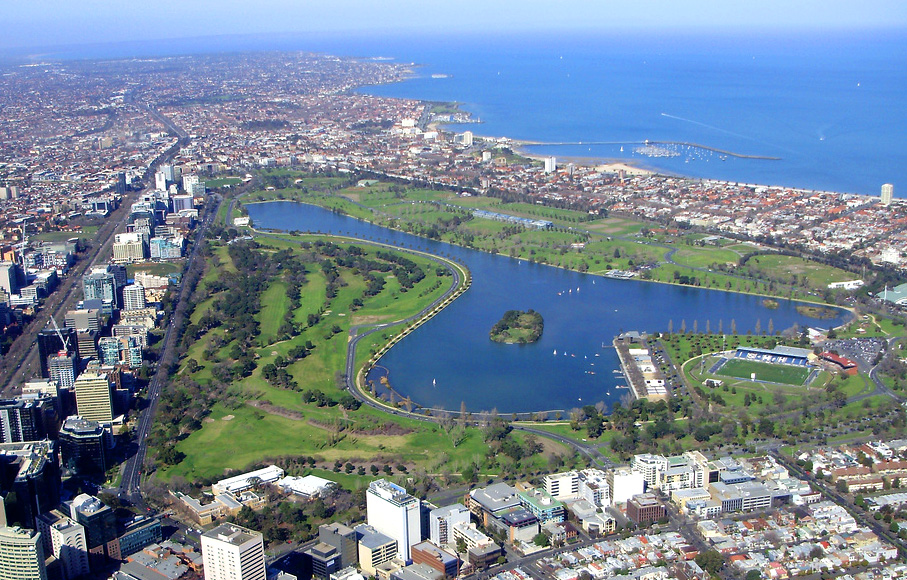 Albert Park to or from Melbourne Airport - Image 1