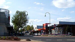 Altona to or from Melbourne Airport