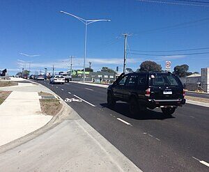 Bayswater to or from Melbourne Airport