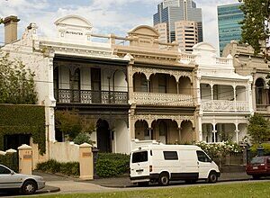 Carlton to or from Melbourne Airport