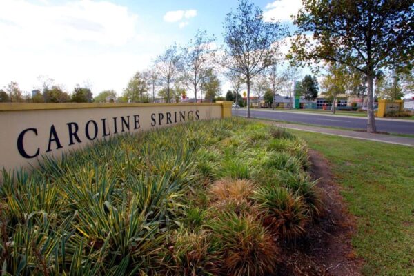 Caroline Springs to or from Melbourne Airport