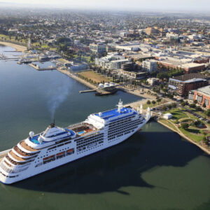 Geelong to or from Melbourne Airport