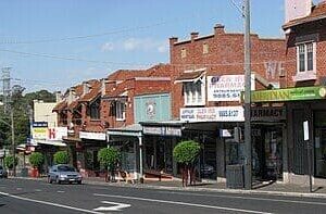 Glen Iris to or from Melbourne Airport