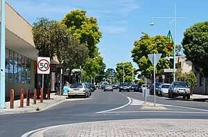 Hasting to or from Melbourne Airport