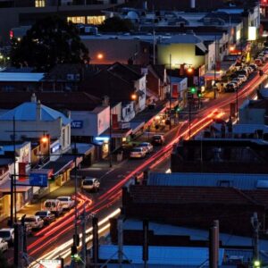 Ivanhoe to or from Melbourne Airport