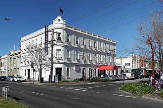 Middle Park to or from Melbourne Airport