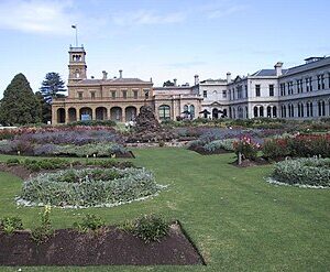 Werribee to or from Melbourne Airport