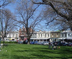 Williamstown to or from Melbourne Airport